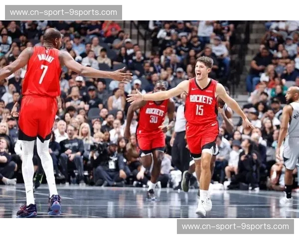 火花四溅，巅峰对决：火箭vs马刺视频录像，一场永载史册的较量